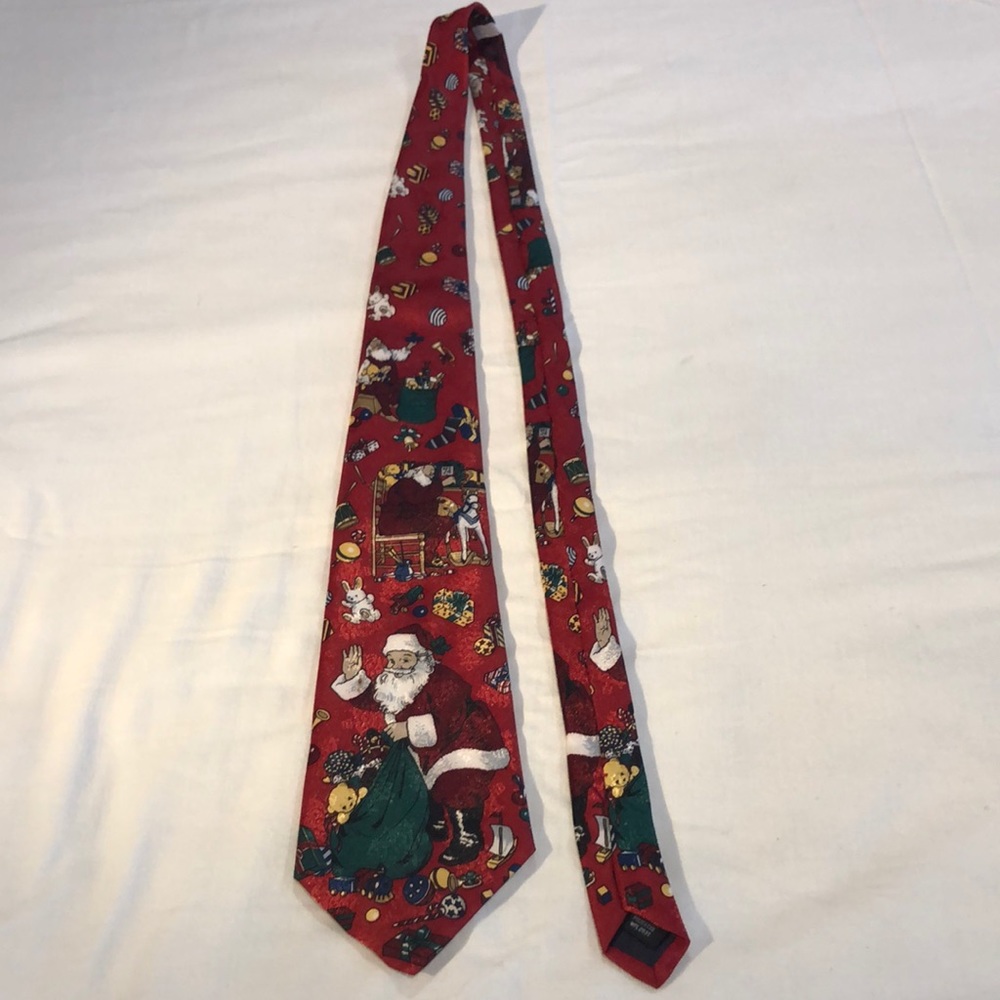 Vintage Christmas Tie